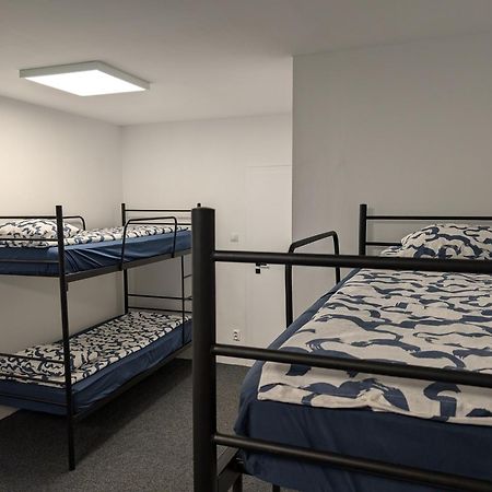 Hostel Baraczek Lotnisko Leszno Lešno Exteriér fotografie