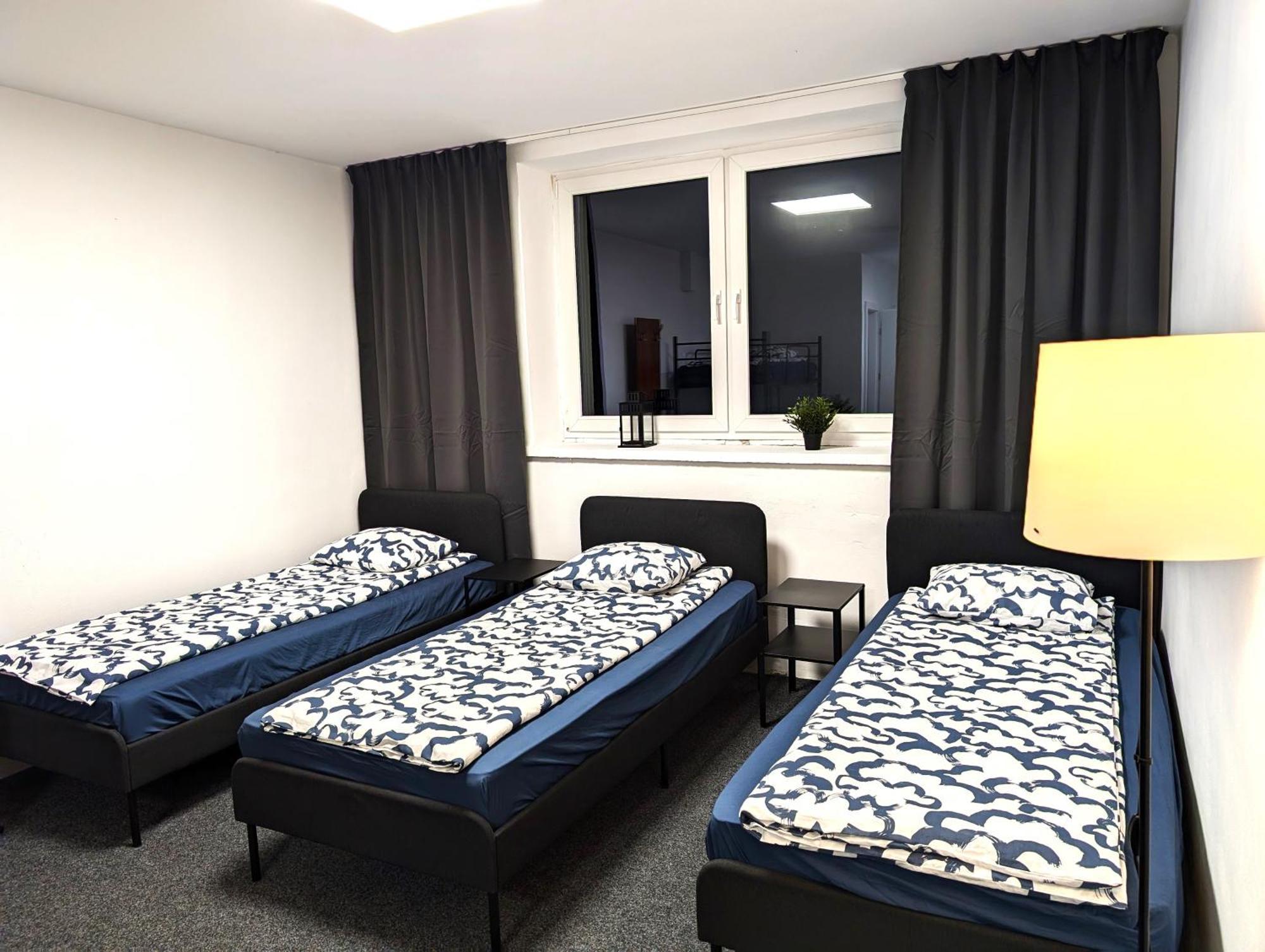 Hostel Baraczek Lotnisko Leszno Lešno Exteriér fotografie